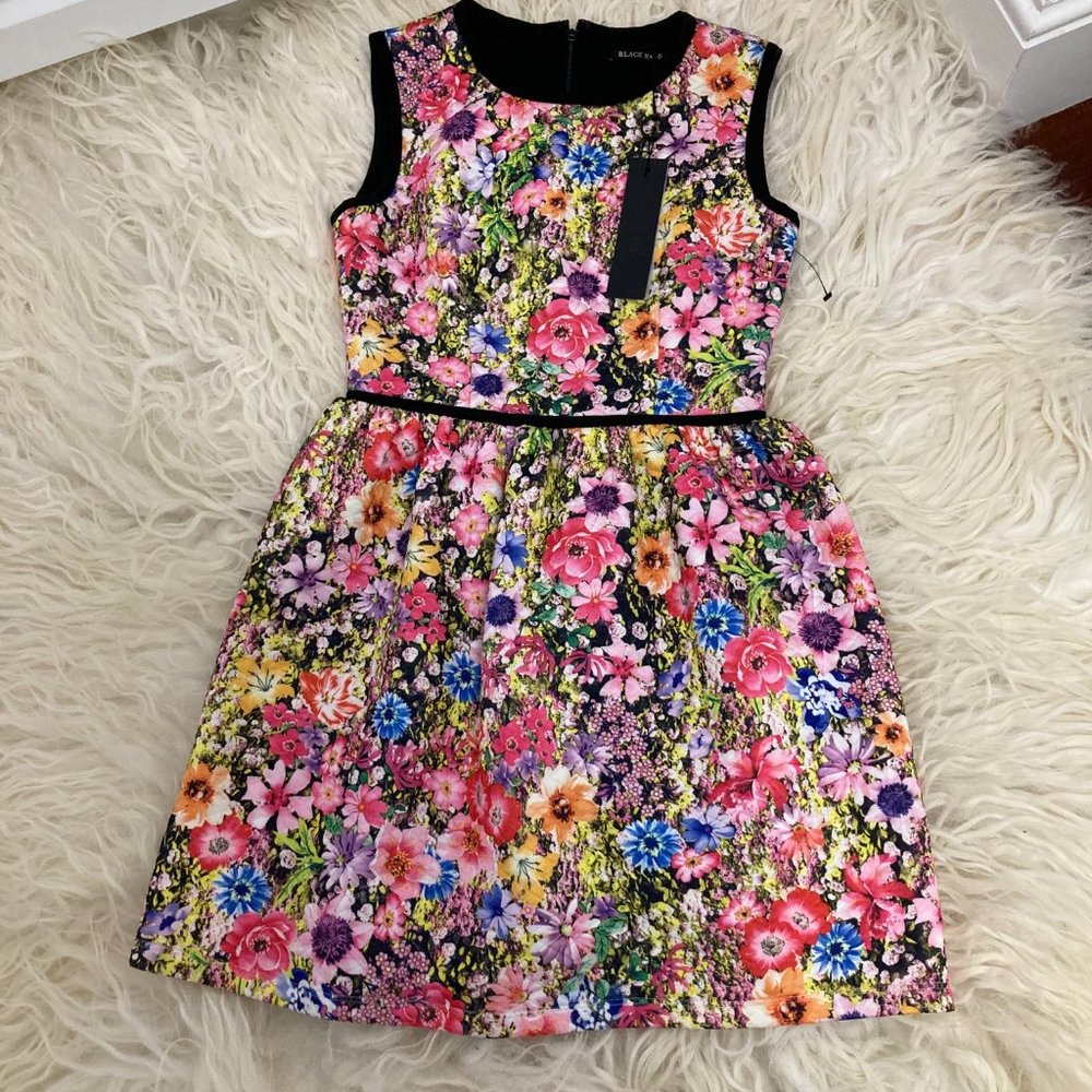 BLACK HALO Floral Print Mini Dress - Picture 2 of 11